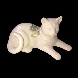 Vintage 1992 Cat from Lenox China Jeweled Collection White Cat Retired 1995